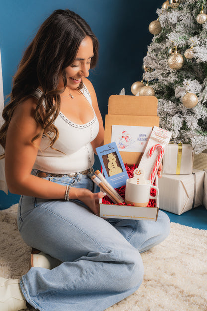 The Cozy Snowman Box